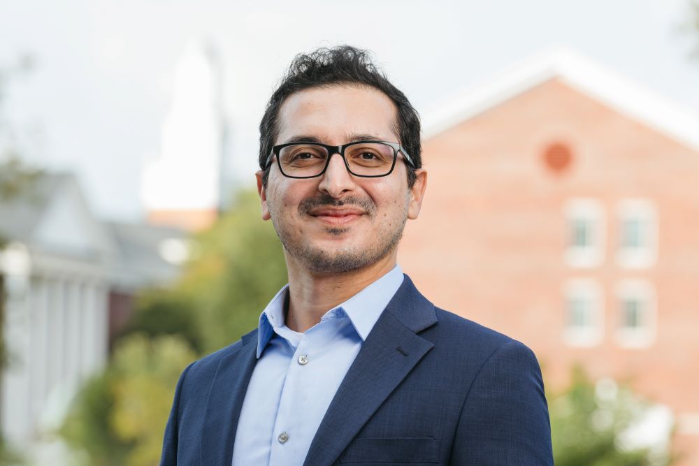 Dr. Morteza Momeni
