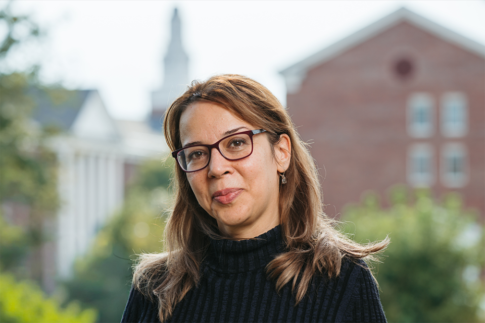 Fatemah Tabandeh headshot