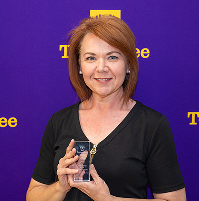 Kaye Dyer