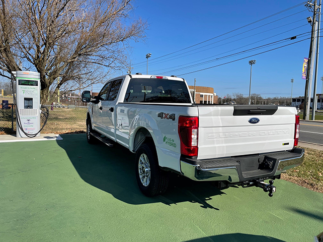 Ford hybrid pickup truck (F250 + XL Fleet hybrid conversion kit)