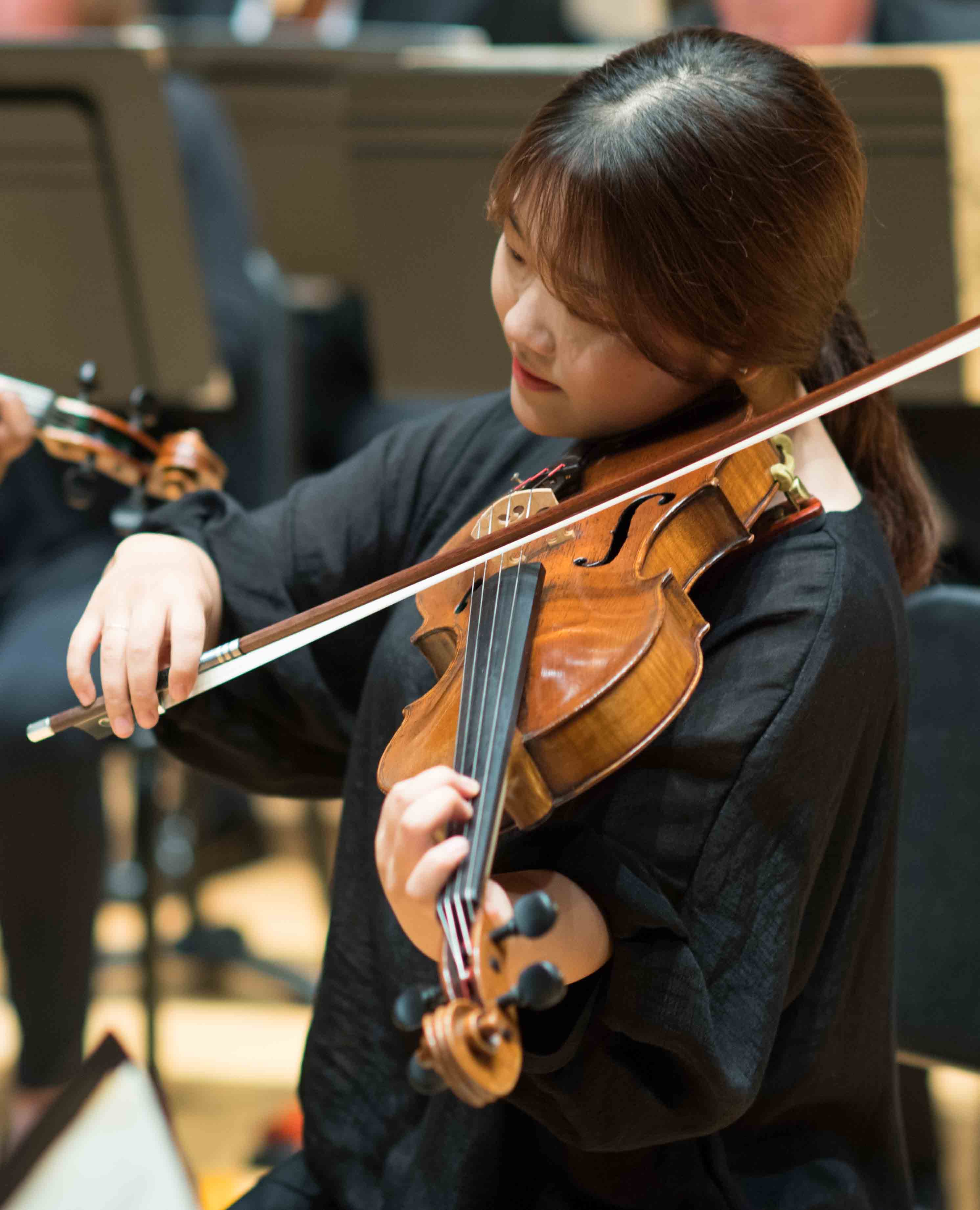 Violin girl.