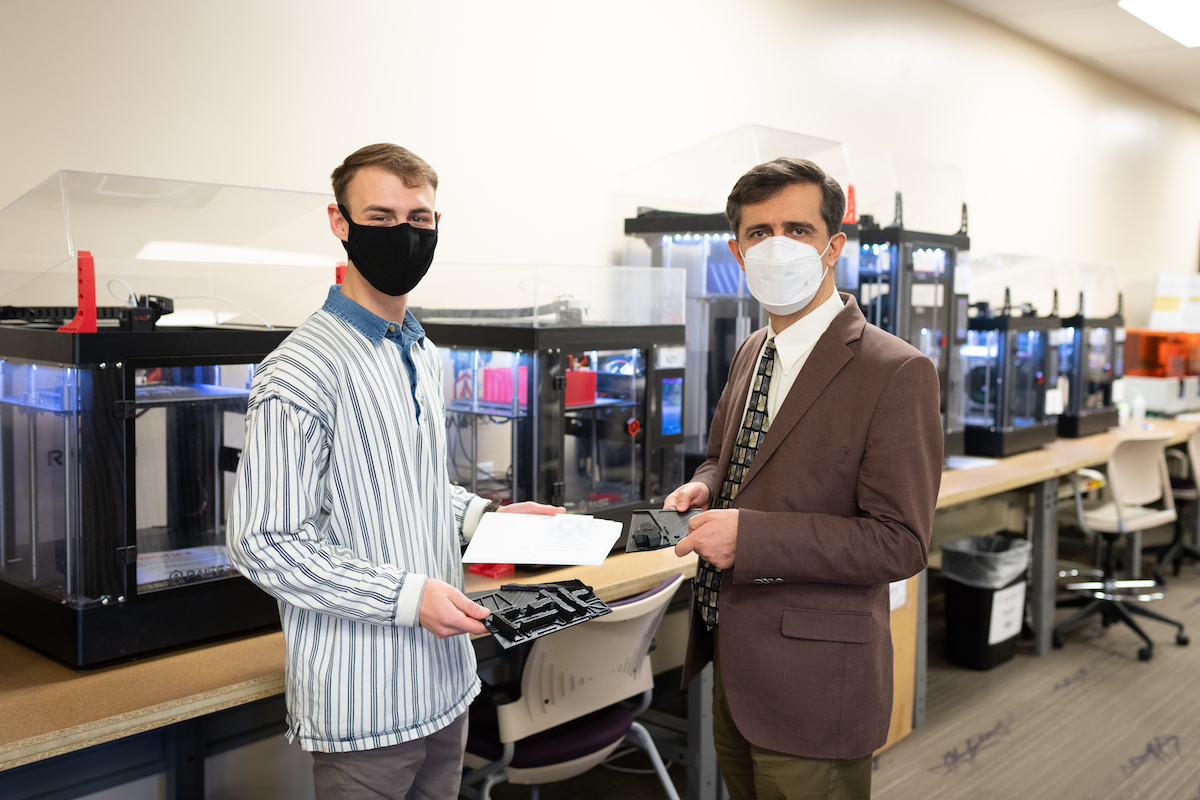 Robert Shelton (left) is the manager and Ismail Fidan (right) is the director of Tennessee Tech’s iMakerSpace.