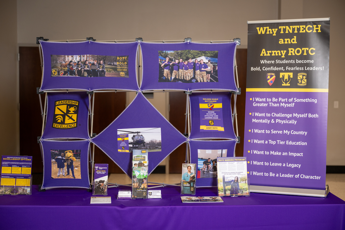 ROTC Table Set Up