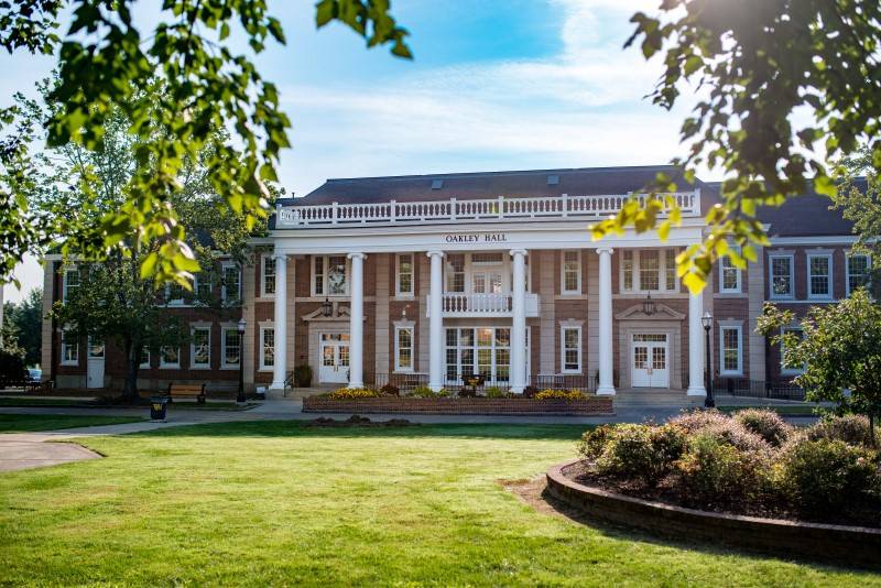 Photo of Front of Oakley Hall from the Main Quad