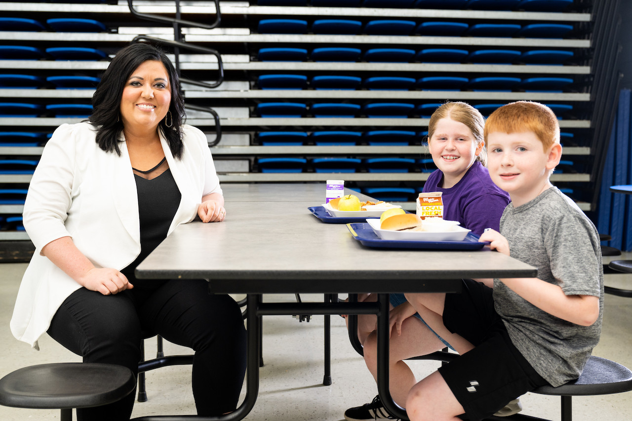 Hailey Sullivan with students