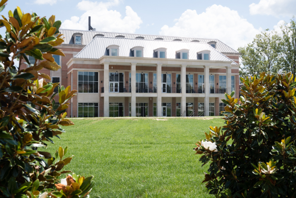 Front entrance of Roaden University Center