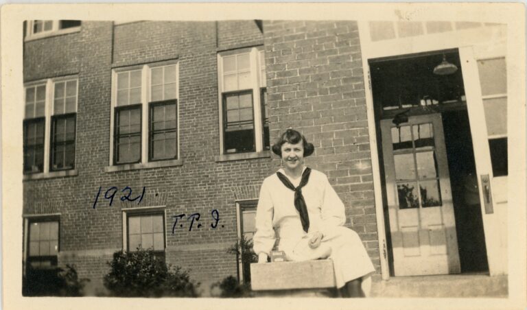 Myrtis Leonard Conry on the Tennessee Polytechnic Institute campus in 1921