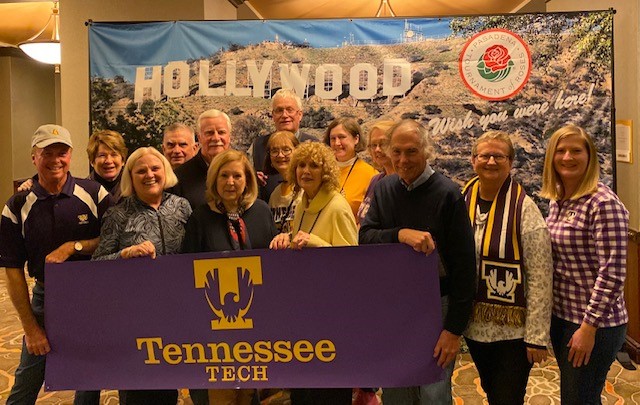 Golden Eagle travelers at the Rose Parade