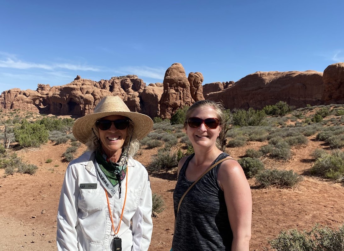 Ellen Amuso and Kelly Chambers posing in the Utah desert