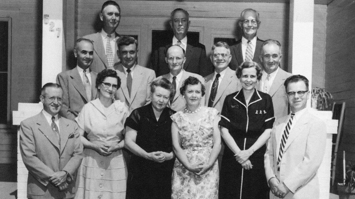 A black and white photo of a reunion of the class of 1929.